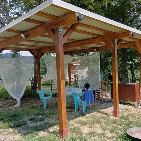 אתר קמפינג Wild *